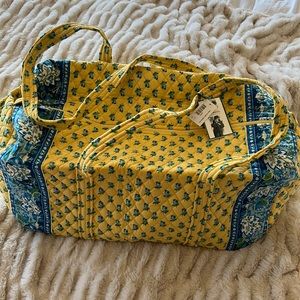 Vera Bradley Nee Duffel Katherine ( Classic Collectable line)